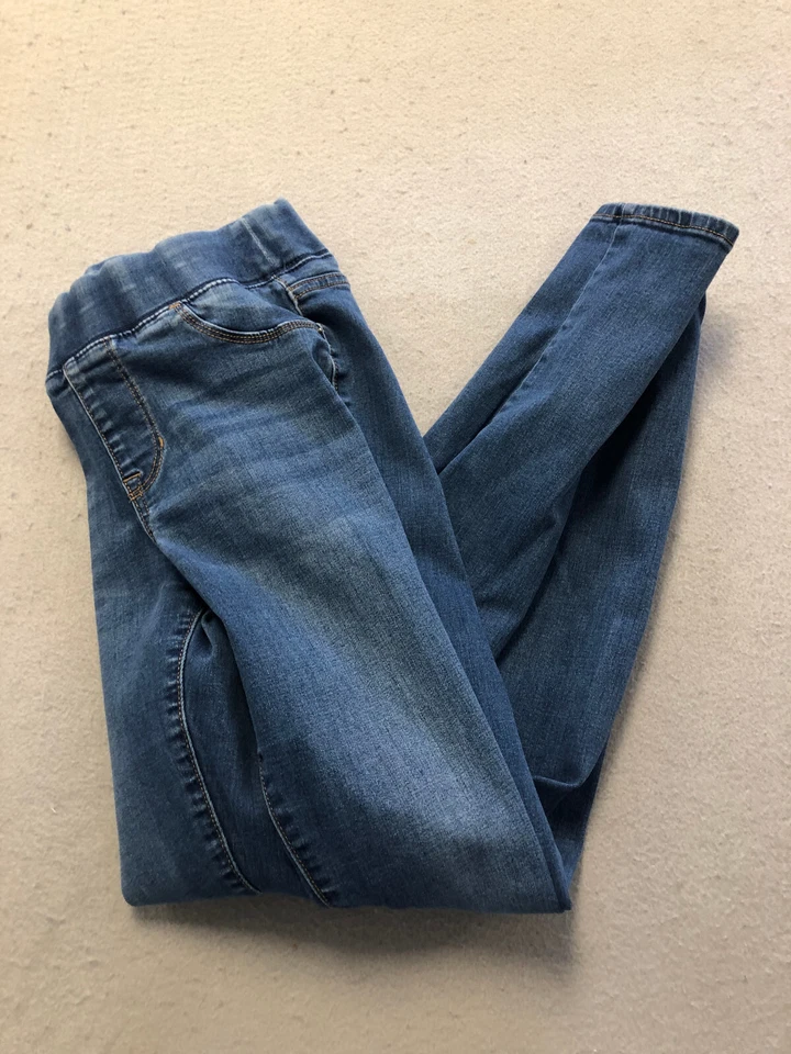 Pantalones de mujer Old Navy 6 largos azules con patrón de mezclilla Rockstar Foto 1 de 4