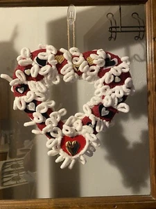 Perfect Gift for Your Valentine-Heart Shaped Wreath 11X13 w/6" Jute Hanger - Picture 1 of 11