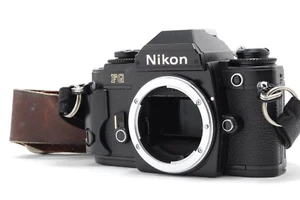 Neuwertige Nikon FG schwarz analoge Spiegelreflexkamera 35 mm F Mount Programm AE / Handbuch - Bild 1 von 8