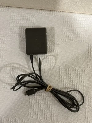 Nintendo OEM AC Adapter Charger Nintendo DS Lite USG-002 USG-001 Very Good 0901 - Image 1 of 4