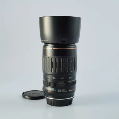 EXCELLENT Canon EF 100-300mm F/4.5-5.6 USM Zoom Lens - Image 1 of 4