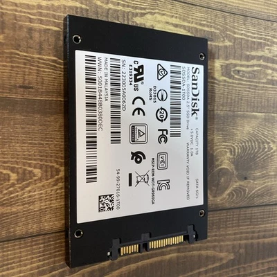 SanDisk 2.5" SSD PLUS 2TB SATA III 6Gbps SSD SDSSDA-2T00 - Image 1 of 4