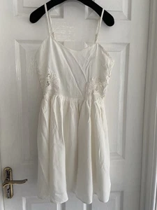 BNWT TopShop White Embroidered Detail With Adjustable Strap Dress Size 10 - Picture 1 of 5
