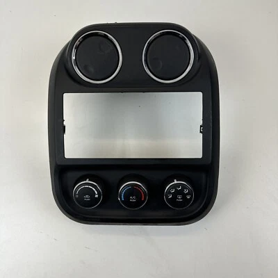 Jeep Patriot 2011-2017 climatización manual calefacción aire acondicionado control de temperatura OEM LKQ Foto 1 de 4