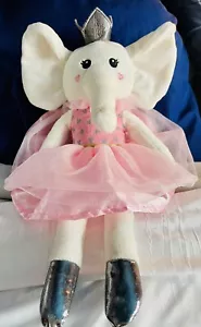 Elefant Prinzessin Rassel Plüschtier von Spark Create Imagine - Bild 1 von 2