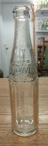 VINTAGE BROWN'S BEVERAGES GRAVENHURST ONT. 10 OZ SODA BOTTLE - Picture 1 of 6