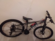 carrera vengeance ladies bike