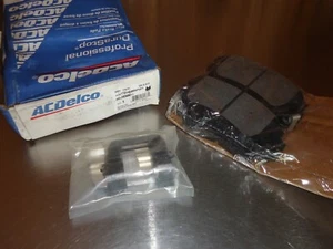 New NOS ACDelco Semi-Metallic Disc Brake Pad Set 17D1404MHPVF1 19366011 Police - Picture 1 of 2