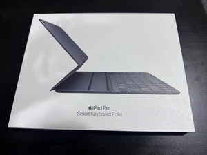 Apple Original Genuine Ipad Pro 12.9 Smart Folio Keyboard - Picture 1 of 6