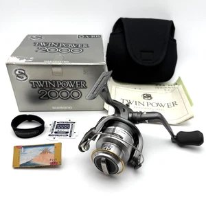 Shimano 02 Twin Power 2000 Spinnrolle - Japan Domestic Model - getestet funktioniert - Bild 1 von 8