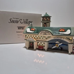 Abt. 56 Schneedorf "Flughafen" 1992 handbemalt Keramik Urlaub Rentner - Bild 1 von 10