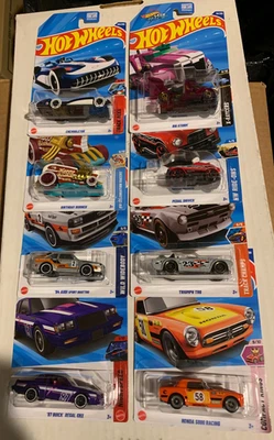 2025 2026 HOT WHEELS TREASURE HUNT LOT OF 8 DIFFERENT BUICK REGAL AUDI HONDA +++ - Image 1 of 4