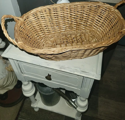 Small Basket With Handles Cover
