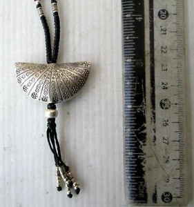 NiCe!! Hmong Hill Tribe Silver & Hemp Traditional Necklace Handmade - Picture 1 of 4