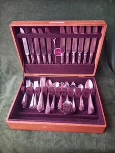 Cuchillo cucharas tenedores plateados Fred Brodegaard Holmes & Edvards 89 piezas - Imagen 1 de 11