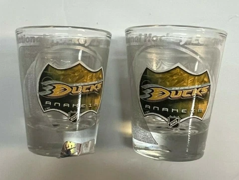 Anaheim Ducks NHL HI-DEF Enhanced Etched 2oz Shot Glass Set of 2 Cover