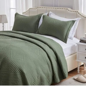 3 Piece Microfiber Quilt Set-Olive Green - Picture 1 of 2