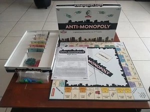 Jeu de société ANTI MONOPOLY bon état University Games Livraison offerte !!!!!!! - Photo 1/6
