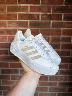 ADIDAS GAZELLE BOLD PLATFORM WHITE BEIGE UK5 US6.5 IE7851 100% AUTHENTIC WOMENS - Image 1 of 4