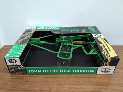 1/8 Scale Models John Deere Vintage Drag Disk Harrow - Image 1 of 2
