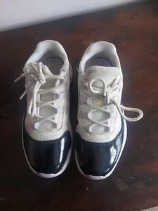 Nike Jordan White-purple Code NV3477-100 Trainers Uk5.5 Excellent Used Condition - Picture 1 of 9