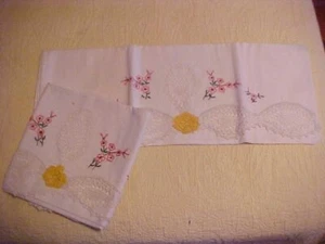 Vintage Embroidered Pillowcases, Pink Flowers, Crochet Daisies - Picture 1 of 3