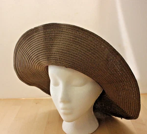 Womens Floppy Large Brim Sun Beach Hat 100% Straw Paper Bow - Picture 1 of 6
