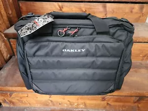NEU mit Etikett - Oakley Breach Range Tasche Pistole Schießen Munition Aufbewahrung - Bild 1 von 3