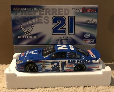 1:24 Ken Schrader #21 Air Force  2006 Ford Fusion  - Image 1 of 4