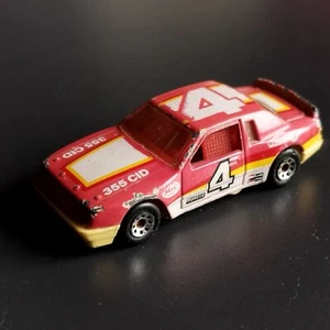 Matchbox made in Macau in 1987 . Buick Le Sabre. Scale 1:65. - Picture 1 of 7