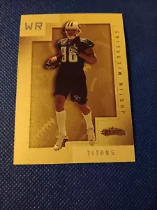 2001 JUSTIN MCAREINS FLEER SHOWCASE NFL ROOKIE CARD RC #150 TITANS /2000 - Picture 1 of 2