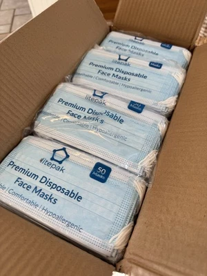 2,000 Disposable Face Masks 3 Ply Breathable Mask For Adults Blue 40 Packs of 50 - Image 1 of 4