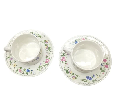Juego de 4 tazas y platillos de té de café florales de gres Farberware JARDÍN INGLÉS Foto 1 de 4