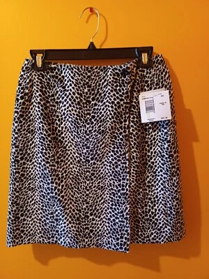 Minifalda deportiva Liz Claiborne estampado animal talla 10 nueva con etiquetas Foto 1 de 4