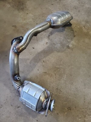 Convertidor catalítico Magneti Marelli 1AME642696 Mopar Ford Taurus Mercury Sable Foto 1 de 4