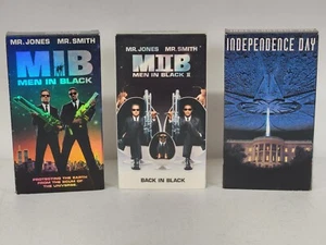 Will Smith VHS Alien Lot- Men In Black 1 And 2 & Independence Day - Picture 1 of 4