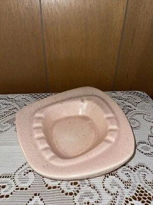 Vtg Lg Pink West Coast Ceramic Ashtray~CoolEvenIfYouAreANon-smoker - Picture 1 of 5
