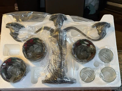 Candelabro PartyLite Poinsettia PegLite candelabro vitral votivo NUEVO Foto 1 de 4