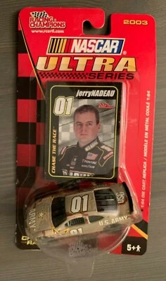 Jerry Nadeau #01 美国陆军 Nascar Ultra 系列 2003 赛车冠军 1: 64 — 第 1/4 张图片