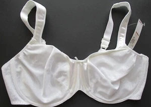 Bali Satin Tracings Minimizer Underwire Bra Style DF3562 Size 42 D NWT - Picture 1 of 5