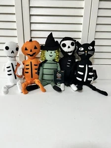Target Halloween 2024 Knit Character Plush Hyde & EEK Witch Pumpkin Cat Set of 5 - Picture 1 of 12