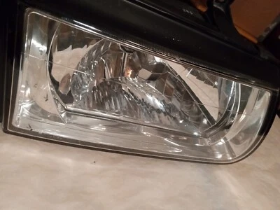 2000-2002 HONDA PASSPORT ISUZU RODEO FRONT PASSENGER RIGHT HEADLIGH OEM ORIGINAL - Imagem 1 de 4