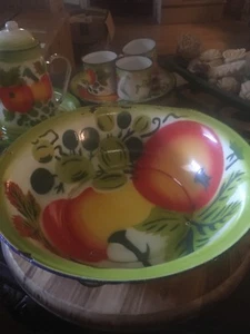 Vintage Enamel Granite Ware Fruit Pattern Basin Bowl Farmhouse Chic - Picture 1 of 8