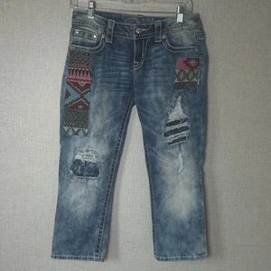 Miss Me Womens Capri jeans Embellished Bedazzled Sz 27 Y2K Embroidered Studded - Picture 1 of 11