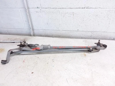 2018 INFINITI QX80 OEM Wiper Transmission  - Image 1 of 4