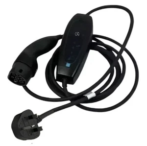 ORIGINAL MERCEDES BENZ HOME LADEKABEL - EV/HYBRID 3PIN + CASE A000583 2805 - Bild 1 von 10