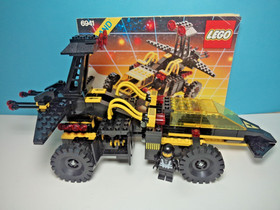 Lego # 6941 : BATTRAX de Blacktron I .  Avec plan - Vintage
