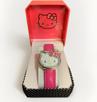 RELOJ HELLO KITTY 1976 2013 SANRIO SIL3419 retirado Foto 1 de 4