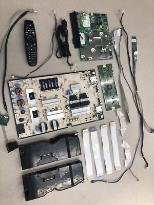 Детали телевизора Sony извлечены из рабочего устройства треснувший экран (78-241-8,25) - Изображение 1 из 2