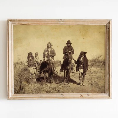 Impresión de póster de arte de pared de guerrero apache indio nativo americano Gerónimo a caballo Foto 1 de 4